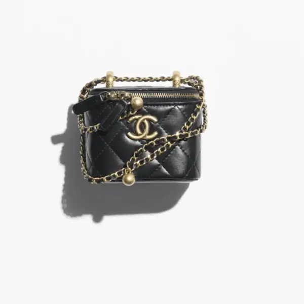 Chanel Small Vanity with Chain Shiny Calfskin & Gold-Tone Metal Black