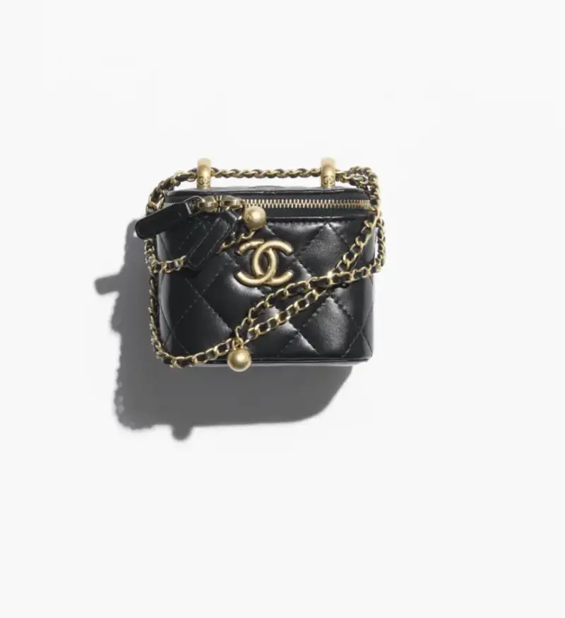 Chanel Small Vanity with Chain Shiny Calfskin & Gold-Tone Metal Black
